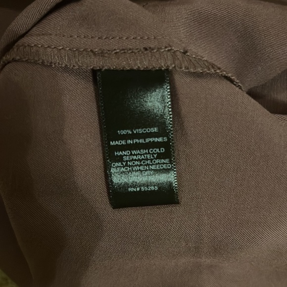 Express Tank Top - Picture 4 of 4